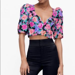 Zara floral puff sleeve crop top